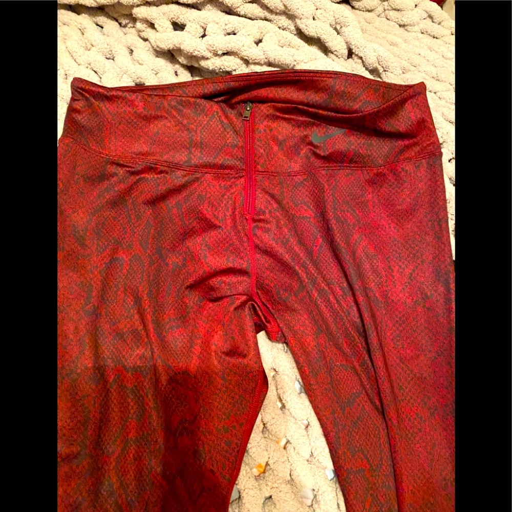 Nike leggings